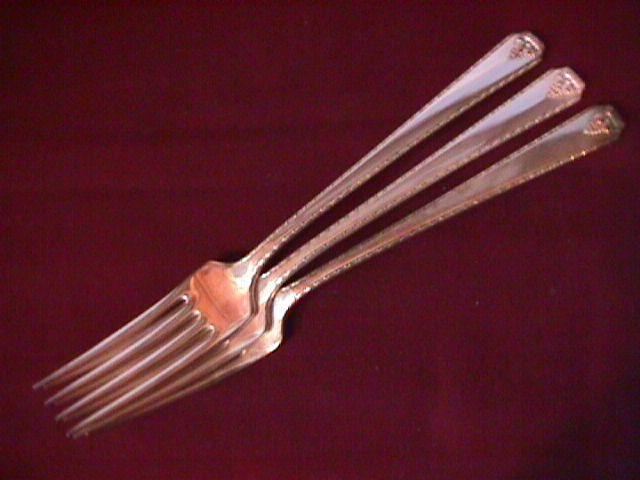 Oneida Silverplate (Bordeaux 1945) 3-Dinner Forks