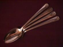 Oneida Silverplate (Bordeaux 1945) 4-Teaspoons