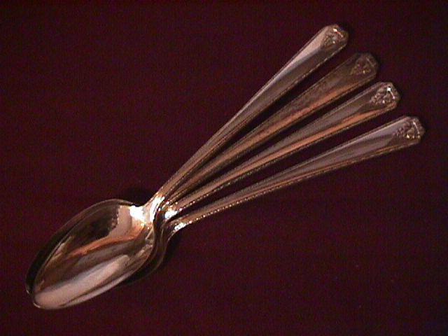 Oneida Silverplate (Bordeaux 1945) 4-Teaspoons