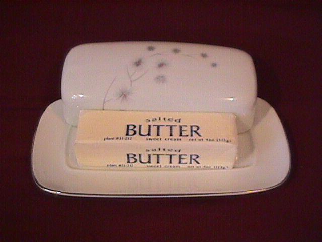 Creative Fine China (Platinum Starburst) #1014 1/4 Lb Covered Butter