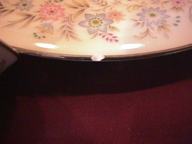 Noritake China (Blythe #2037) Dinner Plate + 2 Cups & Saucers