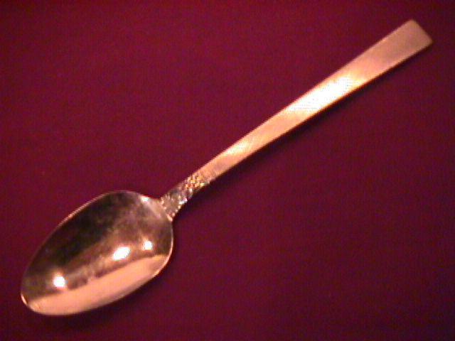 Oneida .W. M. Dalton Stainless (Brookwood) Teaspoon