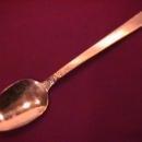 Oneida .W. M. Dalton Stainless (Brookwood) Teaspoon
