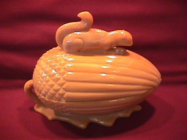 Caramel Slag Glass (Squirrel on Acorn) Covered Dish