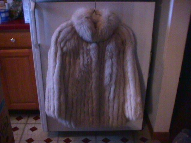 Luxury Norwegian Blue Fox Fur Coat- L