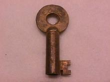 E.J.&E. RR SWITCH KEY By: ADLAKE # 3066