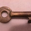 FRISCO RR. SWITCH KEY BY: ADLAKE NO #