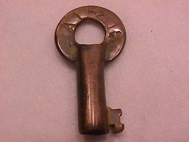 St. L.R.Y.S. SWITCH KEY BY: FRAIM. #A15412