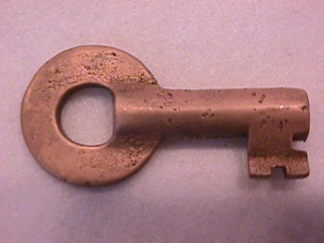 RAILROAD SWITCH KEY BY: UNMARKED . NO #