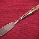 I INTERNATIONAL / HOLMES & EDWARDS SILVERPLATE