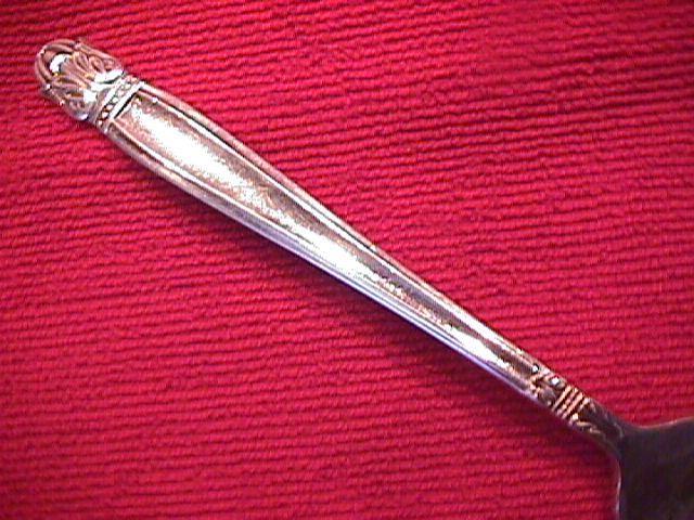INTERNATIONAL / HOLMES & EDWARDS SILVERPLATE
