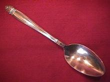 INTERNATIONAL / HOLMES & EDWARDS SILVERPLATE
