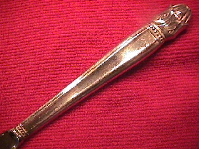 INTERNATIONAL / HOLMES & EDWARDS SILVERPLATE