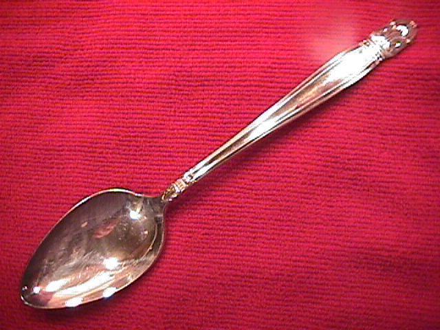 INTERNATIONAL / HOLMES & EDWARDS SILVERPLATE