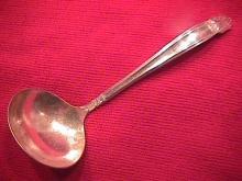 INTERNATIONAL / HOLMES & EDWARDS SILVERPLATE