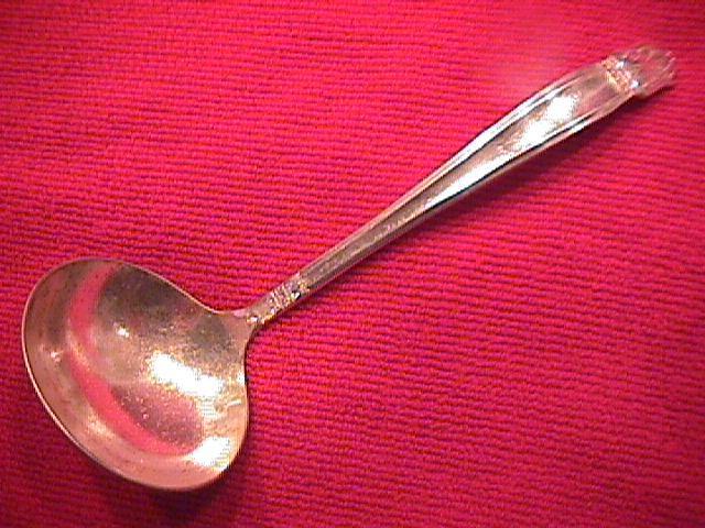 INTERNATIONAL / HOLMES & EDWARDS SILVERPLATE