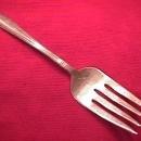 INTERNATIONAL / HOLMES & EDWARDS SILVERPLATE