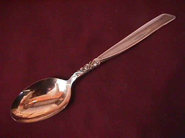 ONEIDA / COMMUNITY SILVERPLATE