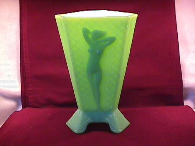 Mc Kee-Art-Deco (Jadite) Triangle Vase