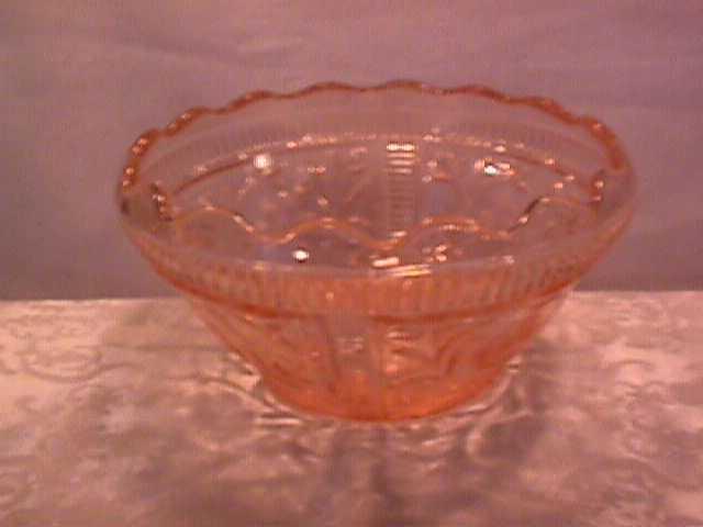 Beautiful Pink Depression (Pleated Cosmos) Centerpiece Bowl