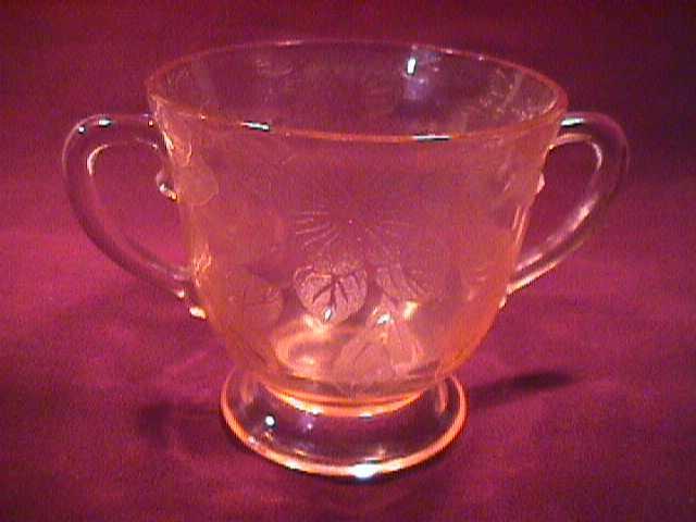 Mac Beth Evans Pink Depression (Dogwood) Sugar Bowl