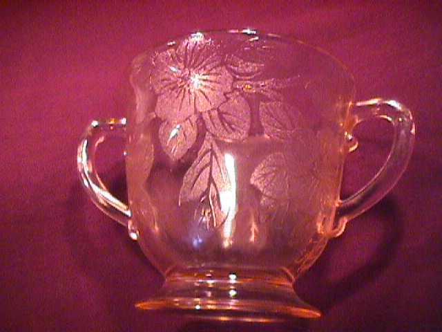 Mac Beth Evans Pink Depression (Dogwood) Sugar Bowl