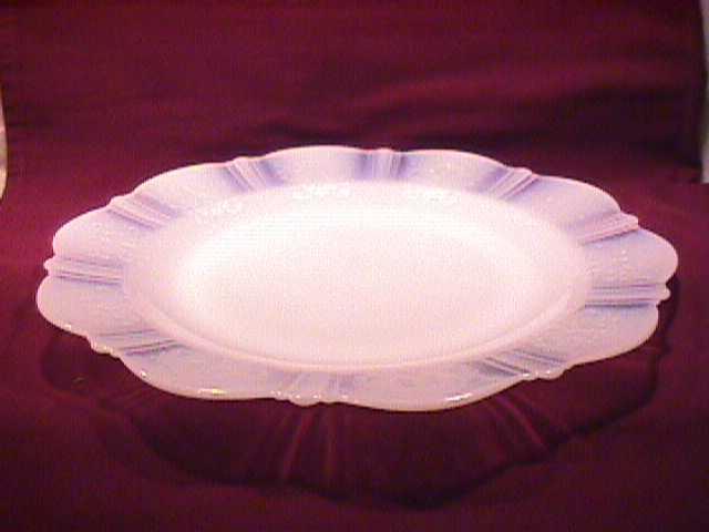 Mac Beth Evans (American Sweetheart) Luncheon Plate