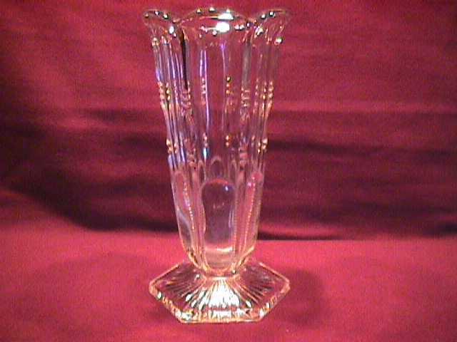 U.S. Glass Co. (Michigan) Year-1902 Small Vase