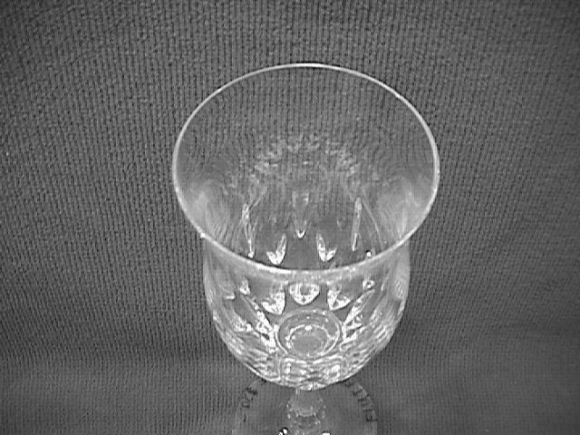 MIKASA CRYSTAL (NORMANDY # 40068) FLUTED CHAMPAGNE