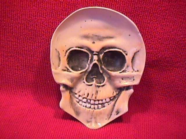 Rare and Unusual, Macabre Tip Tray