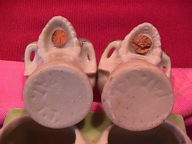 Rare-Occupied Japan, Skull Nodders, Salt & Pepper