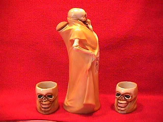 Macabre Skeleton=Sake Set