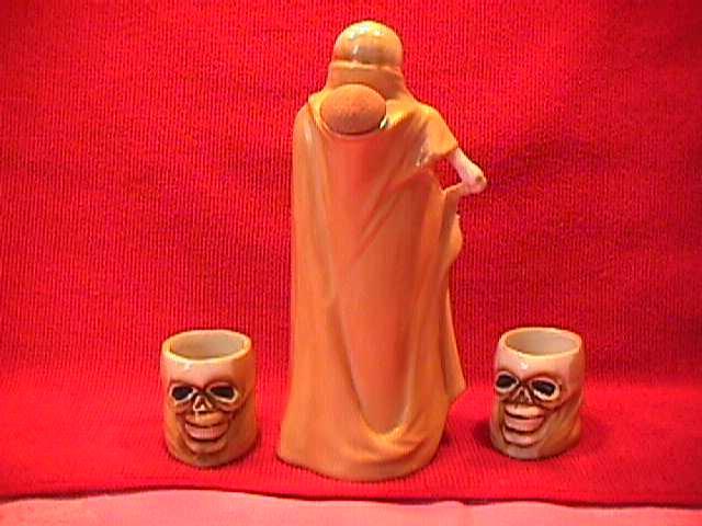 Macabre Skeleton=Sake Set