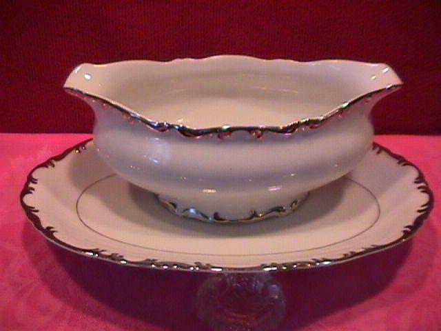 Mikasa Fine China (Marlboro) #9267 Gravy & Stand
