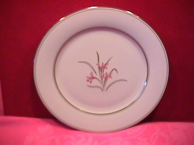 Noritake Fine China (Kent) #5422 Salad Plate