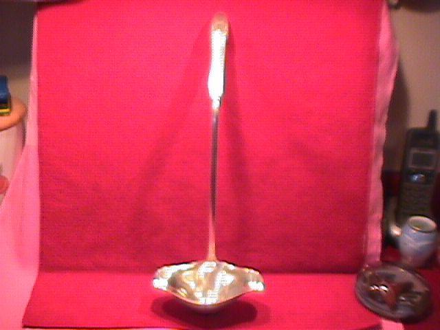 International 1847 Rogers Brothers, Silverplate (First Love) Punch Ladle