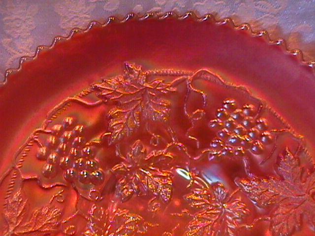 NORTHWOOD GRAPE & CABLE VARIANT PLATE PLAIN BACK MARIGOLD CARNIVAL GLASS