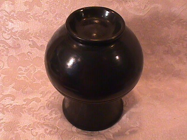 SAN ILDEFONSO INDIAN PLAIN BLACKWARE POTTERY VASE
