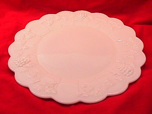 WESTMORELAND PANELED GRAPE DINNER PLATE MILK GLASS
