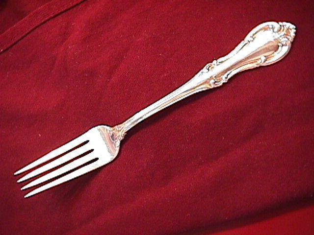 STERLING INTERNATIONAL JOAN of ARC DINNER FORK