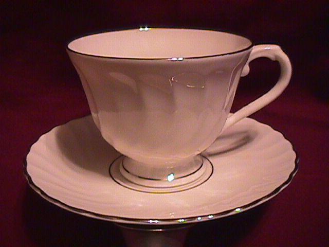 Syracuse Wedding Ring Cup & Saucer