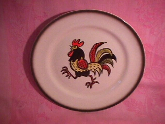 Metlox-Red Rooster Dinner Plate