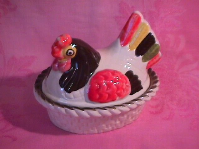 Metlox-Red Rooster Hen Covered Casserole