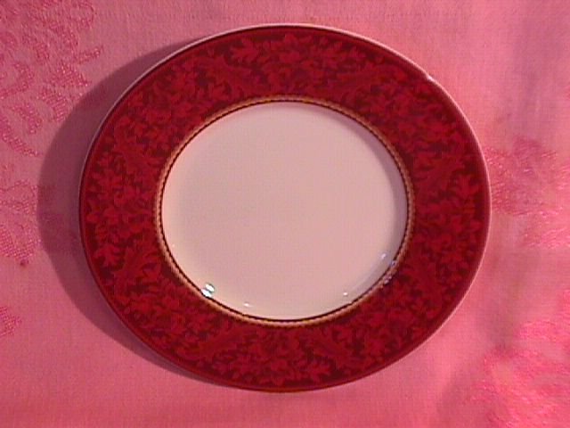 Sakura Halllmark Holiday Abundance Cake Plate