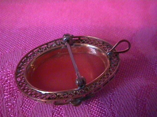 Victorian Gold-Filled Filigree Cameo Pin/Pendant