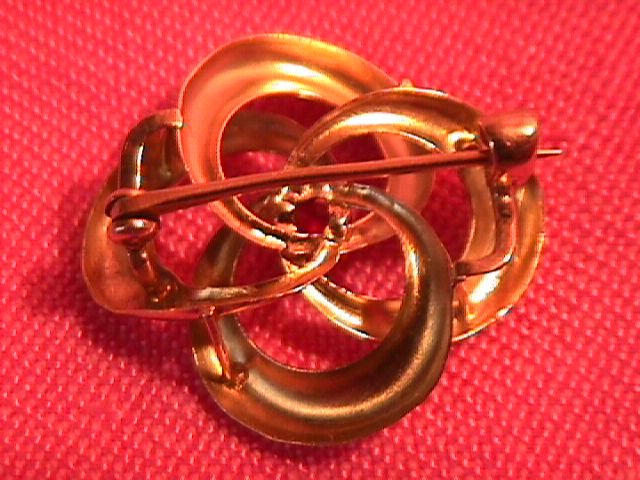 19Th Century Gold Swirl Pin with Garnet
