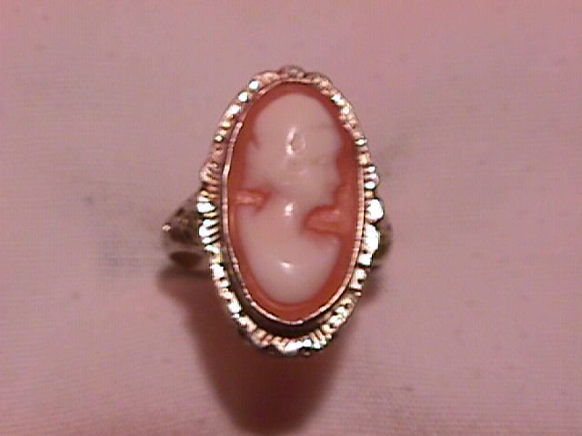 14K White Gold Filigree Cameo Ring