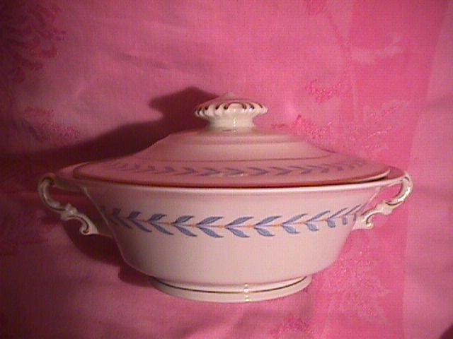 Syracuse China Old Ivory