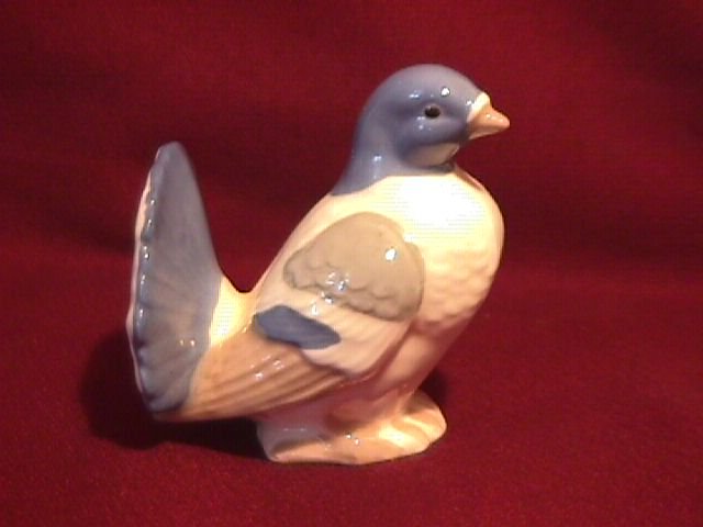 Goebel (West Germany) Bird Figurine-Pidgeon