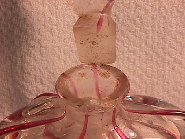 Crystal & Cranberry Perfume Bottle (Imperfect)